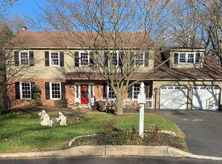 11 Worthington Dr, Media, PA 19063