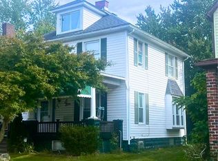 203 Cedar Ave, Sharon, PA 16146