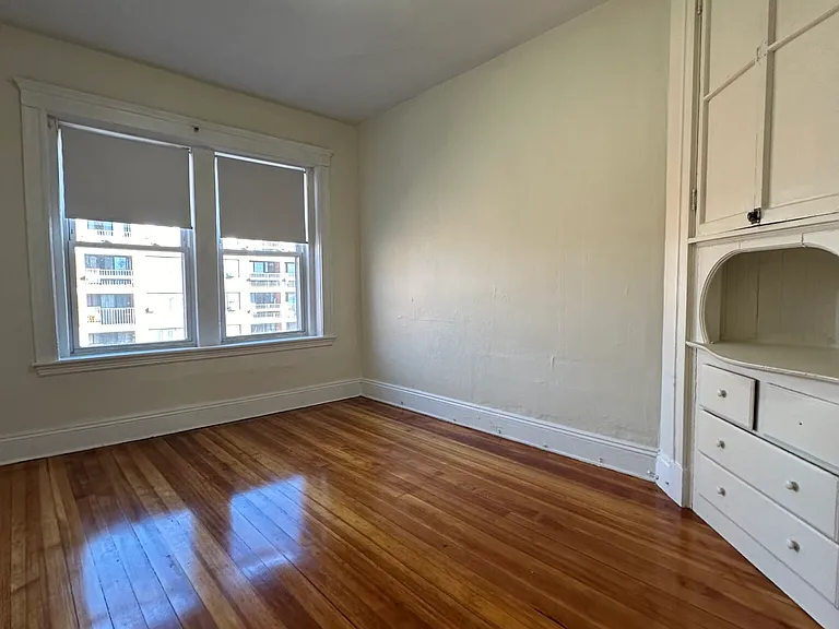 19 Mount Hood Rd #8 — Photo 8