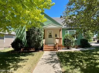 111 S 4th St, Milbank, SD 57252