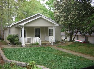 1097 Rhomboid St NW, Atlanta, GA 30318