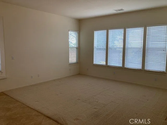13428 Canyon Crest Rd — Photo 4