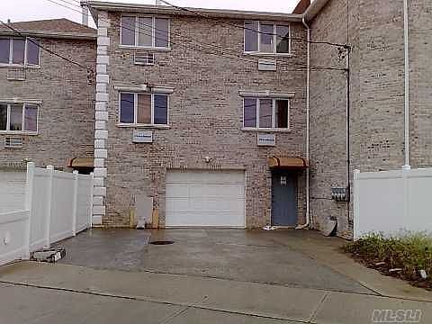 2nd image of 6151 Grand Ave