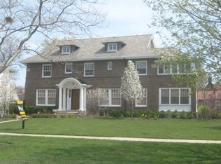 1125 Judson Ave, Evanston, IL 60202