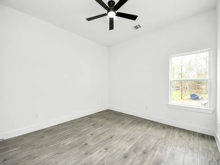 7412 Carver Rd #B — Photo 18