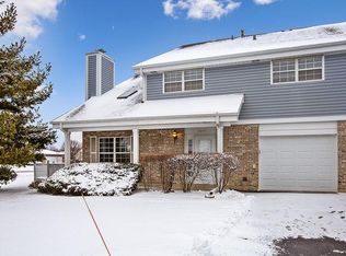 7041 Coachwood Trl, Tinley Park, IL 60477