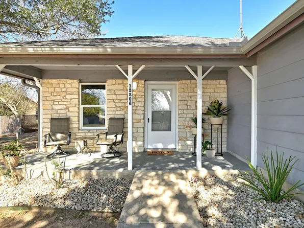 12208 Mustang Dr, Buda, TX 78610