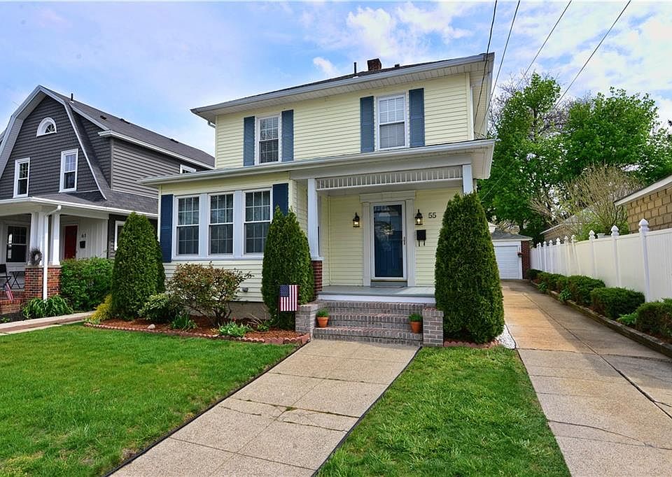 55 Burnside St, Cranston, RI 02910 Zillow