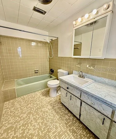 4 Sunshine Blvd — Photo 14