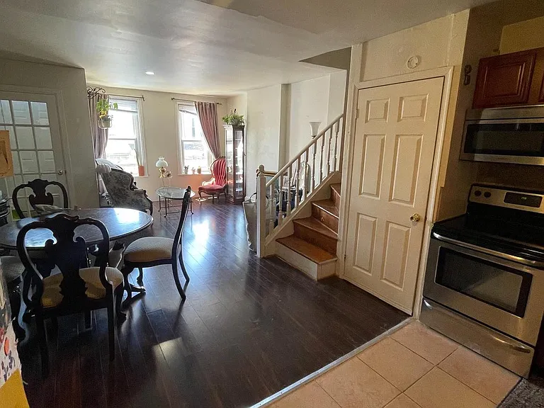 4523 Saint Davids St — Photo 3