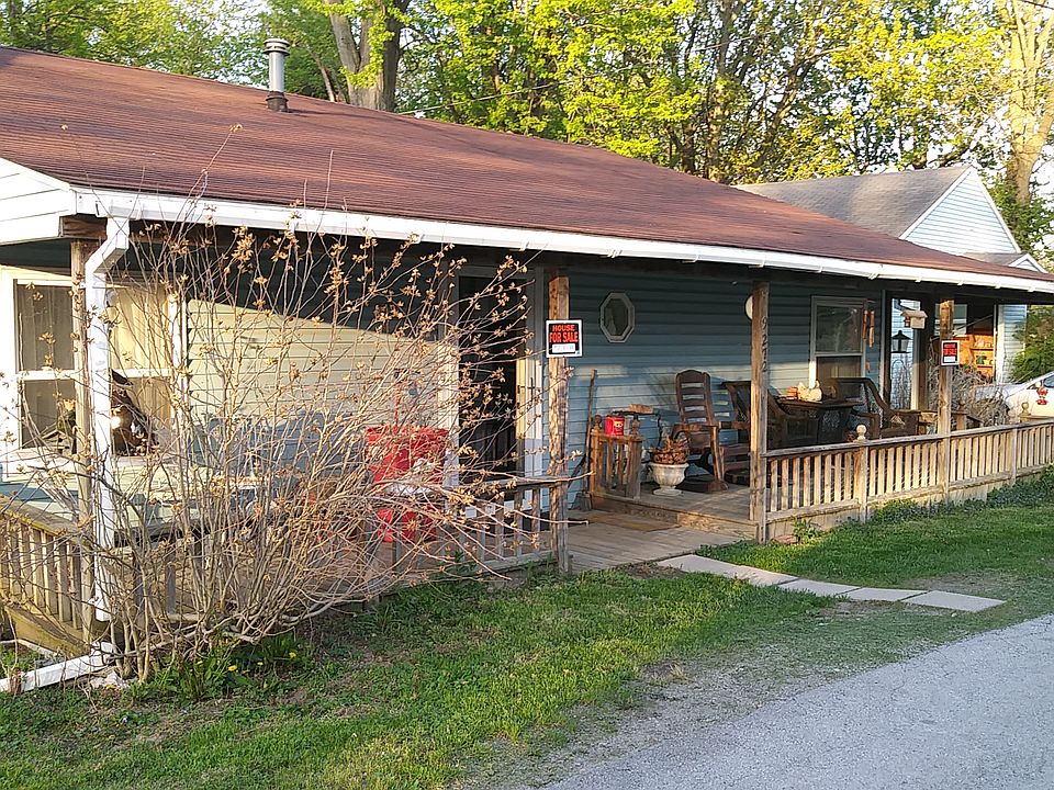 9272 ELM Dr.