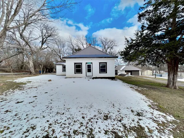 101 2nd St, Wann, OK 74083