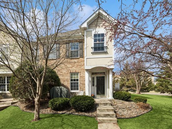 15332 Founders Ln, Apple Valley, MN 55124