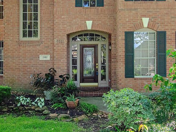 5th image of 2910 Maple Bend Dr
