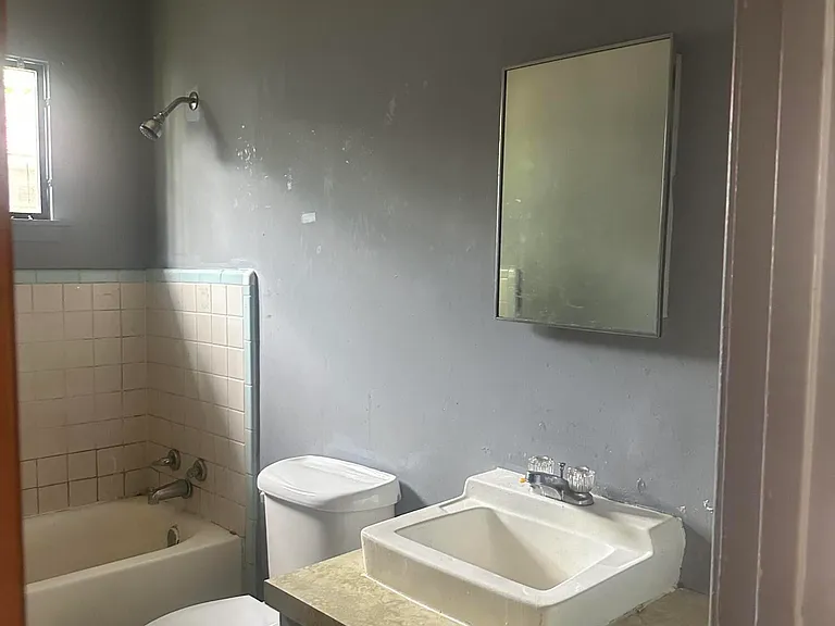 3655 Horton St — Photo 29