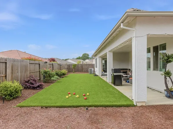 4691 Freesia Cir, Roseville, CA 95747