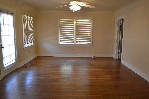 2nd image of 342 Lincoln Ave #504