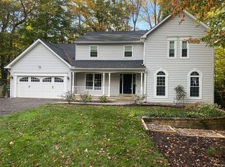 12484 Silent Wolf Dr, Manassas, VA 20112