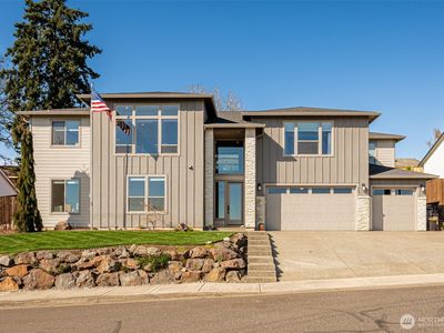 123 W 13th Way, La Center, WA, 98629