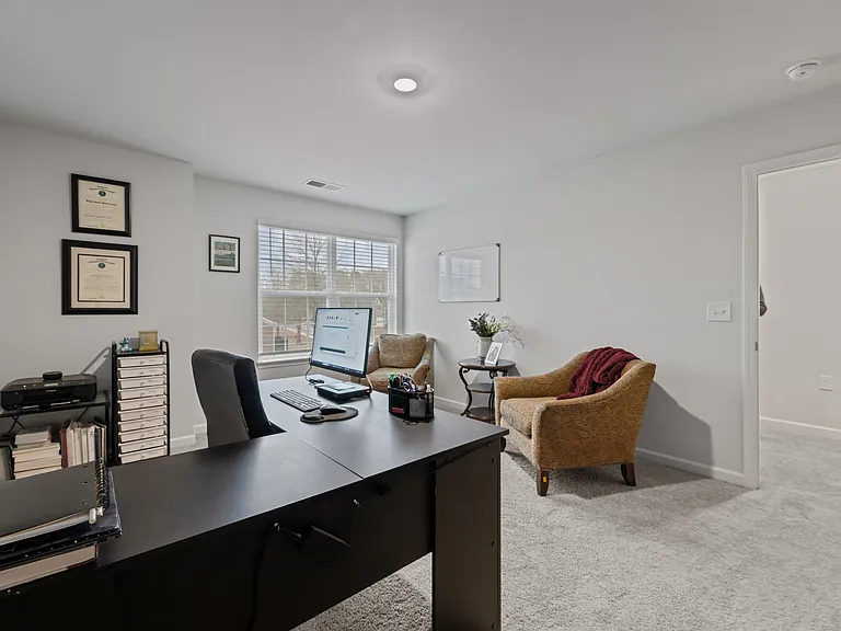 301 Ginger Dr — Photo 41