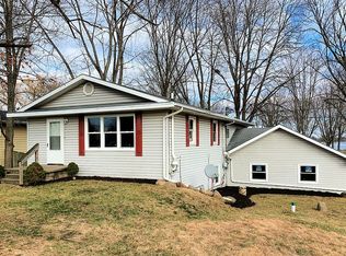 1021 S Country Club Rd, Warsaw, IN 46580