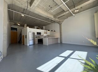 255 3rd St APT 208, Oakland, CA 94607