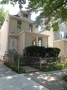 3274 Spencer Dr, Bronx, NY, 10465