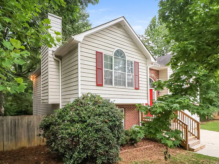 3387 Cider Mill Ct SW — Photo 4