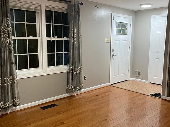 5th image of 3015 Talking Rock Dr