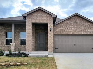 9749 New Bern Dr, Fort Worth, TX 76108