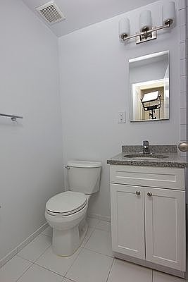 4th image of 4850 37th St APT 1D