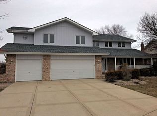 8172 Cove Ct, Tinley Park, IL 60487