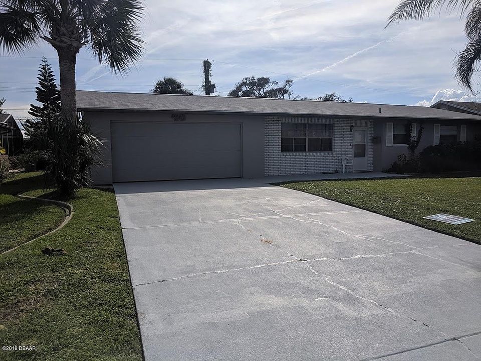 1st image of 48 Ocean Crest Dr