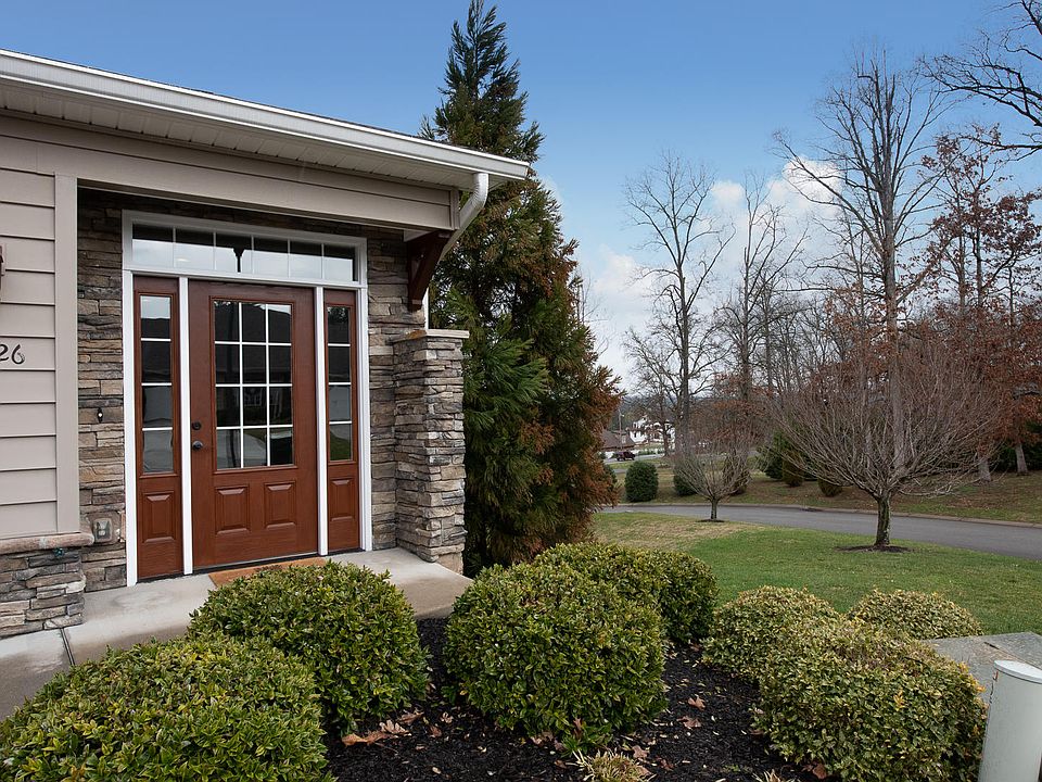 1st image of 126 Chelsea Ln