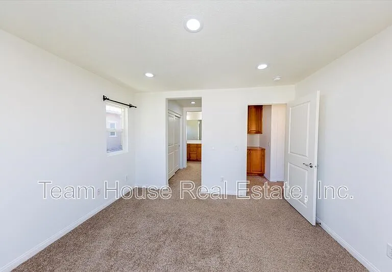 28440 Mirabelle Ln — Photo 11