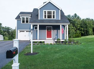 30 Dobson Cir, Leominster, MA 01453