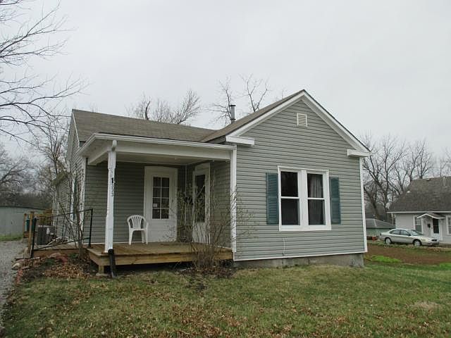 1st image of 1333 Metropolitan Ave