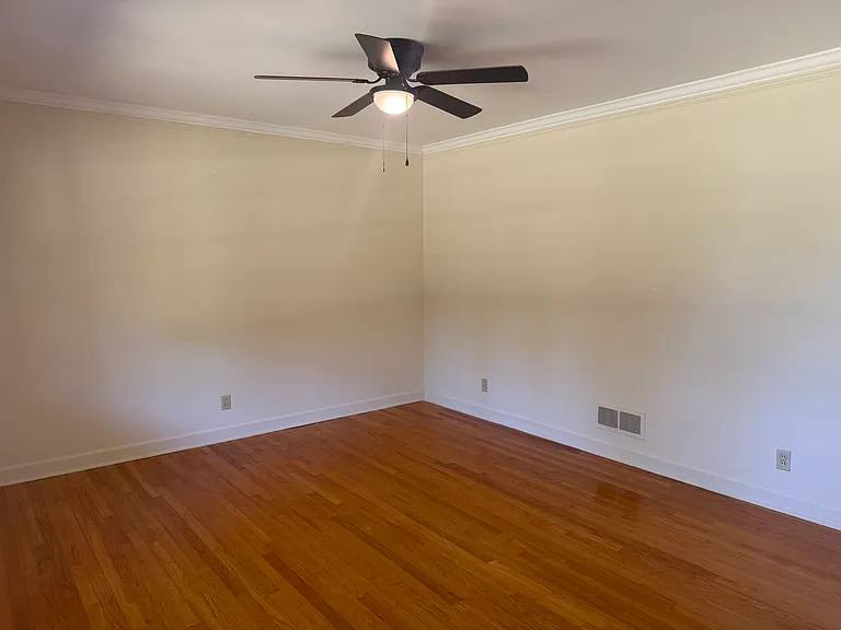 3841 N Highway 101 — Photo 12