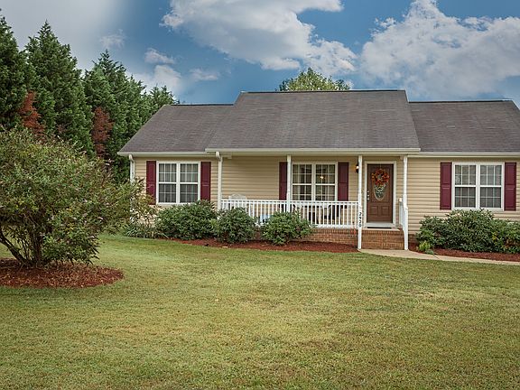 2nd image of 2920 Mitchell Wood Dr