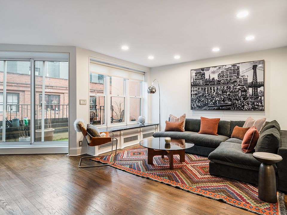 1st image of 14 Prince St #6E1