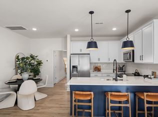 Avery, Charlotte, NC 28217