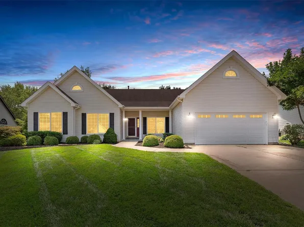 524 Oxborough Ct, Saint Peters, MO 63376