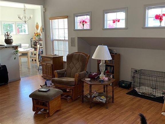 5th image of 5362 Desert Peach Dr