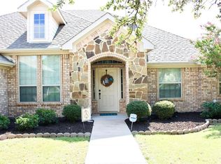 260 Highland Dr, Aledo, TX 76008