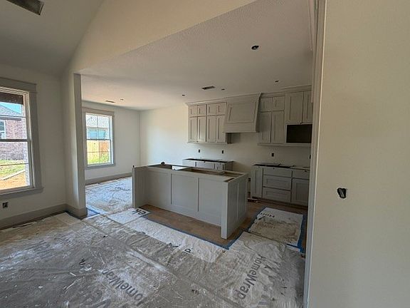 4th image of 6803 SW High Meadow Blvd