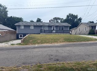 203 Saint Marys St, Bethalto, IL 62010