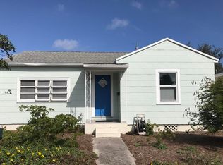 318 Princeton Dr, Lake Worth, FL 33460