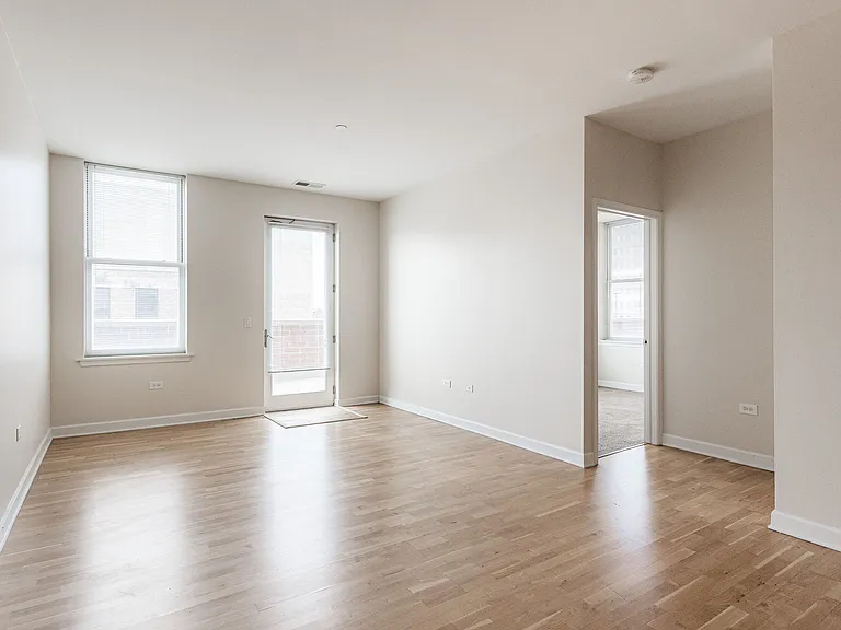 1124 Lake St #4 — Photo 6