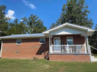 1701 College Station Mountain Rd, Pikeville, TN 37367