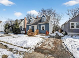 16 Walnut St, Welland, ON L3C 1E9